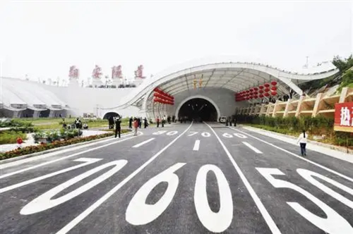 أحدث حالة شركة حول قامت الشركة بتنفيذ مشروع تطوير نفق Xiamen Xiang'an تحت سطح البحر