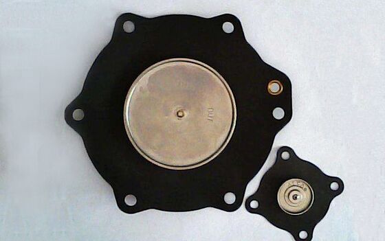 صمامات نفاثة نابضة صمام نبضي غشاء مصنوع من مطاط النتريل NBR تصنيف الضغط 0.2 إلى 0.8 ميجا باسكال مكون